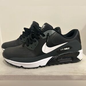 Nike Air Max 90G Golf Shoe
Used: worn maybe 5-6 times